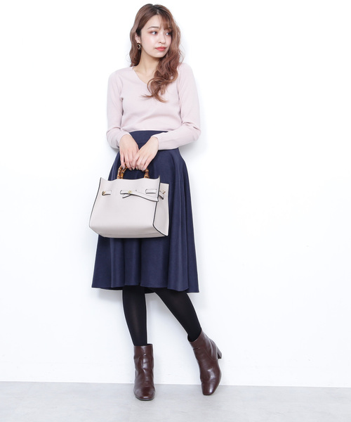 N.（N. Natural Beauty Basic）（エヌエヌナチュラルビューティーベーシック）の「ウォーム総針Ｖネックニット（ニット/セーター・レディース・ホワイト/ブラック/グレー/ホワイト系その他/パープル/ピンク・MEDIUM）」の19枚目の写真