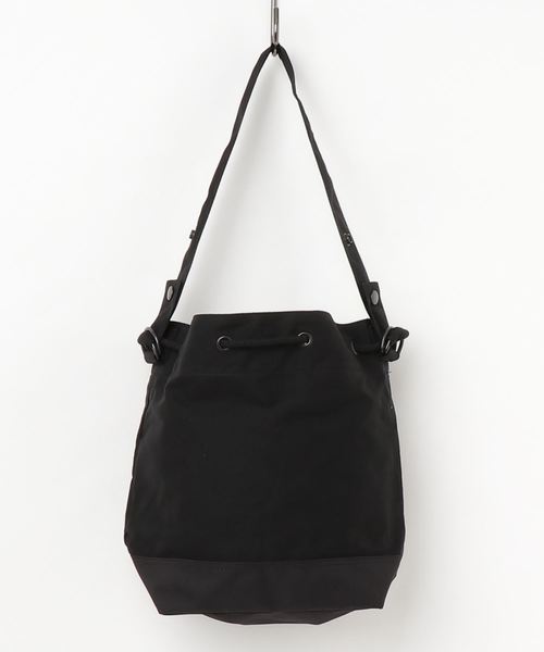 MHL.(エムエイチエル)の「WAXED COTTON(トートバッグ・レディース・ブラック/カーキ・FREE)」の4枚目の写真