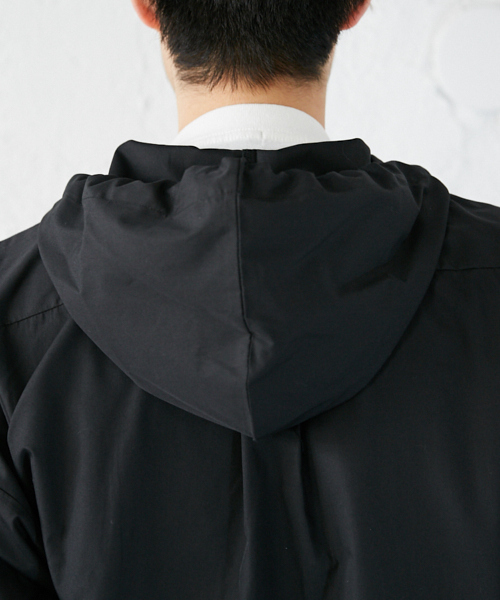 kutir（クティール）の「フードシャツブルゾン（ブルゾン・メンズ・ベージュ/ブラック・MEDIUM/LARGE）」の5枚目の写真