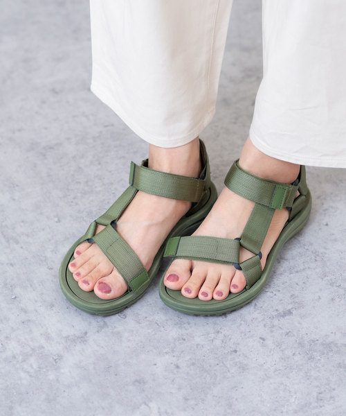 menue（メヌエ）の「シンプル ベルクロ スポーツサンダル（サンダル・レディース・ブラック/カーキ/ホワイト系その他/ピンクベージュ・23.0cm/24.0cm/25.0cm/26.0cm/27.0cm/22.0cm/18.0cm/19.0cm/20.0cm/21.0cm）」の4枚目の写真