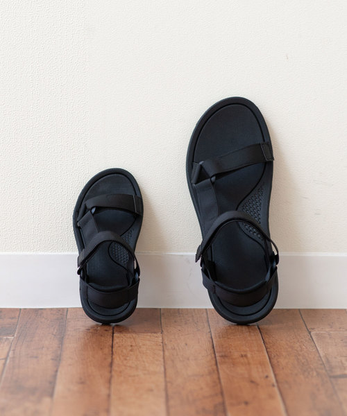 menue（メヌエ）の「シンプル ベルクロ スポーツサンダル（サンダル・レディース・ブラック/カーキ/ホワイト系その他/ピンクベージュ・23.0cm/24.0cm/25.0cm/26.0cm/27.0cm/22.0cm/18.0cm/19.0cm/20.0cm/21.0cm）」の19枚目の写真