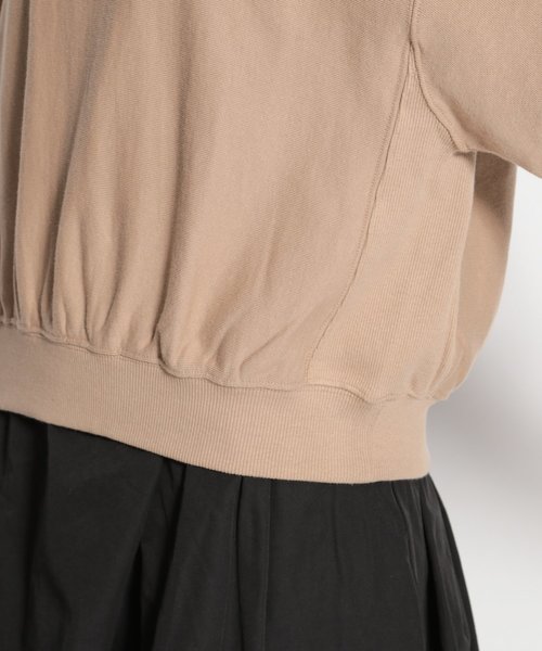 niko and...（ニコアンド）の「裏毛スキッパープルオーバー（Tシャツ/カットソー・レディース・ベージュ/ネイビー/グリーン・MEDIUM/LARGE）」の7枚目の写真
