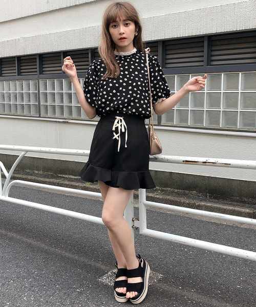 one after another NICE CLAUP(ワンアフターアナザーナイスクラップ)の「レース付きプチハイFlowerブラウス(シャツ/ブラウス・レディース・アイボリー/ホワイト系その他/ブラック/ブラック系その他・FREE)」の6枚目の写真