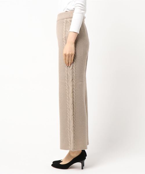 rps（アールピーエス）の「ケーブル編みニットパンツ（その他パンツ・レディース・ベージュ/ネイビー/アイボリー・M）」の4枚目の写真