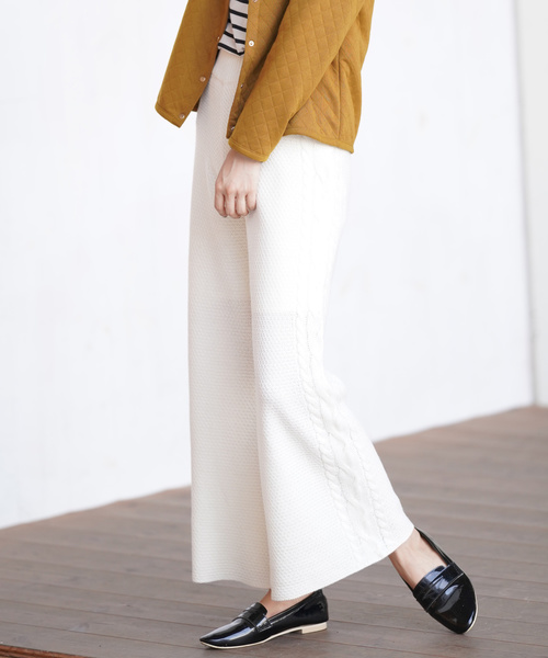 rps（アールピーエス）の「ケーブル編みニットパンツ（その他パンツ・レディース・ベージュ/ネイビー/アイボリー・M）」の9枚目の写真