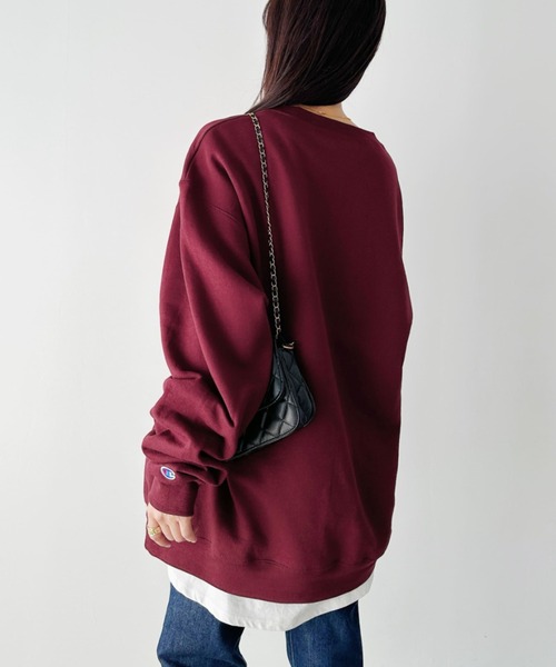 Champion（チャンピオン）の「【Champion Authentic sweatshirt】チャンピオン クルーネック スウェット プルオーバー サイズ展開多数 コットン 裏起毛 無地 9.0オンス（スウェット・レディース・ブラック/チャコールグレー/杢グレー/ネイビー/ホワイト/グリーン/マルーン/ダークグリーン/ベージュ/ピンクベージュ/ゴールド/オレンジ/ロイヤルブルー/レッド・S/M/L/XL）」の22枚目の写真