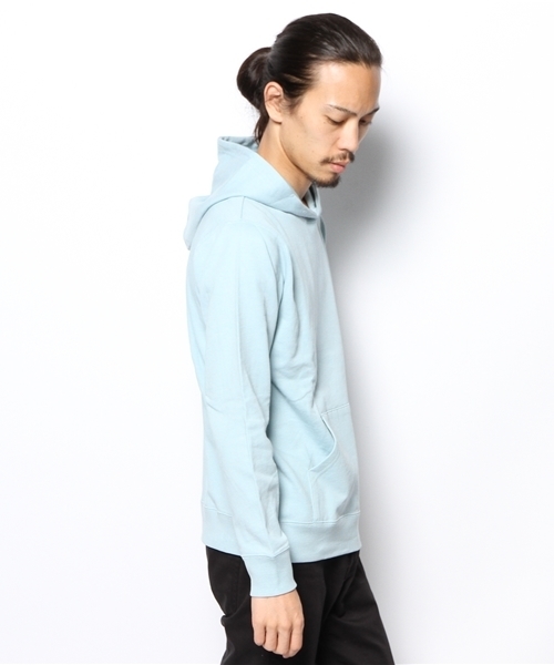 WEGO(ウィゴー)の「WEGO/シリコン加工プルパーカー(パーカー・メンズ・オフホワイト/サックスブルー・LARGE/MEDIUM)」の4枚目の写真