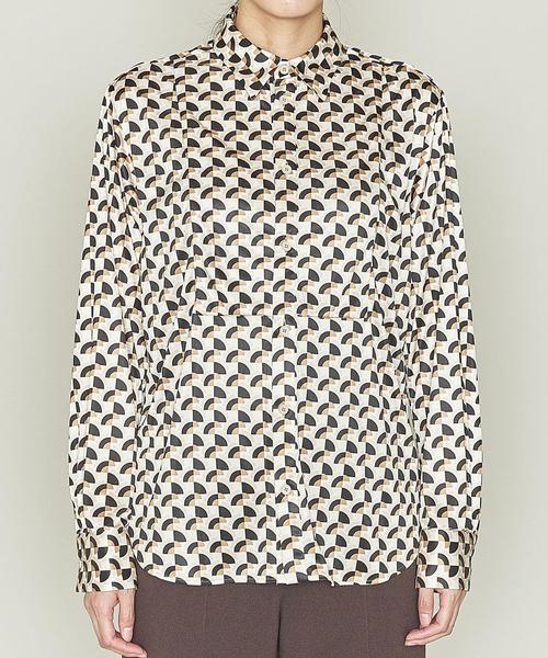 ASTRAET（アストラット）の「＜ASTRAET（アストラット）＞オプティカル ブザム シャツ（シャツ/ブラウス・レディース・ベージュ・FREE）」の11枚目の写真