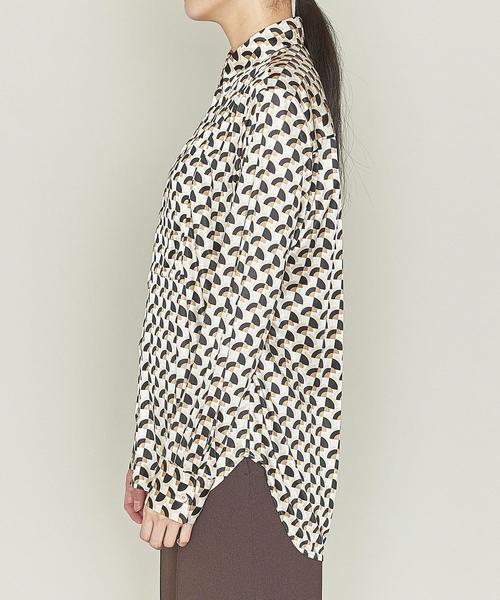 ASTRAET（アストラット）の「＜ASTRAET（アストラット）＞オプティカル ブザム シャツ（シャツ/ブラウス・レディース・ベージュ・FREE）」の10枚目の写真