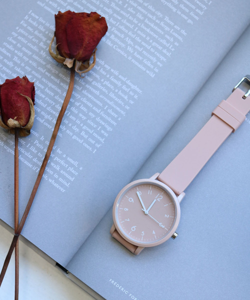 nattito(ナティート)の「〈nattito/ナティート〉Silicon Color Watch/シリコンカラーウォッチ ソダー(アナログ腕時計・レディース・ホワイト/ブラック/グレー/ピンク/ブルー/ベージュ/ライラック/ブラウン/ミント・38/28)」の9枚目の写真