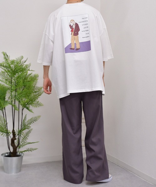 kutir(クティール)の「古着ガールプリントロゴTシャツ(Tシャツ/カットソー・メンズ・ホワイト/チャコールグレー/パープル/ライトグリーン・SMALL/MEDIUM/LARGE)」の17枚目の写真