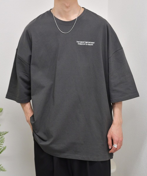 kutir(クティール)の「古着ガールプリントロゴTシャツ(Tシャツ/カットソー・メンズ・ホワイト/チャコールグレー/パープル/ライトグリーン・SMALL/MEDIUM/LARGE)」の20枚目の写真
