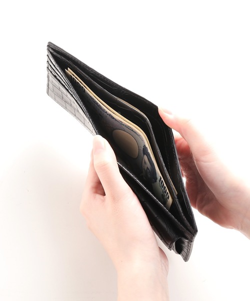 クロコダイルレザー二つ折り布無双マット加工一枚革（財布）｜sankyo shokai（サンキョウショウカイ）