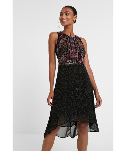 通販激安 セール ワンピースノースリーブ Nerea チュニック Desigual デシグアル のファッション 安心のメーカー直販 Arenatheatre Net 通販激安 セール ワンピースノースリーブ Nerea チュニック Desigual デシグアル のファッション 安心のメーカー直販 Arenatheatre Net