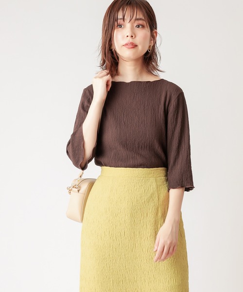 natural couture(ナチュラルクチュール)の「【WEB限定カラー有り】ぽこぽこ素材6分袖トップス(Tシャツ/カットソー・レディース・ブラック/ブラウン/オフホワイト/グリーン/ラベンダー/ピンクベージュ・FREE)」の10枚目の写真