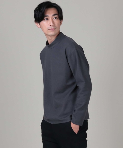 PLUS ONE（プラスワン）の「【PLUS ONE】抗菌防臭ポンチモックネックロンT（Tシャツ/カットソー・メンズ・ダークグレー/ブラック/ホワイト・XL/M/L/S）」の14枚目の写真