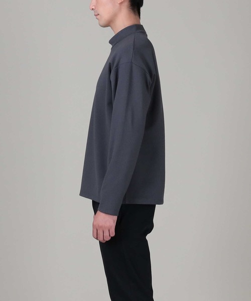 PLUS ONE（プラスワン）の「【PLUS ONE】抗菌防臭ポンチモックネックロンT（Tシャツ/カットソー・メンズ・ダークグレー/ブラック/ホワイト・XL/M/L/S）」の12枚目の写真