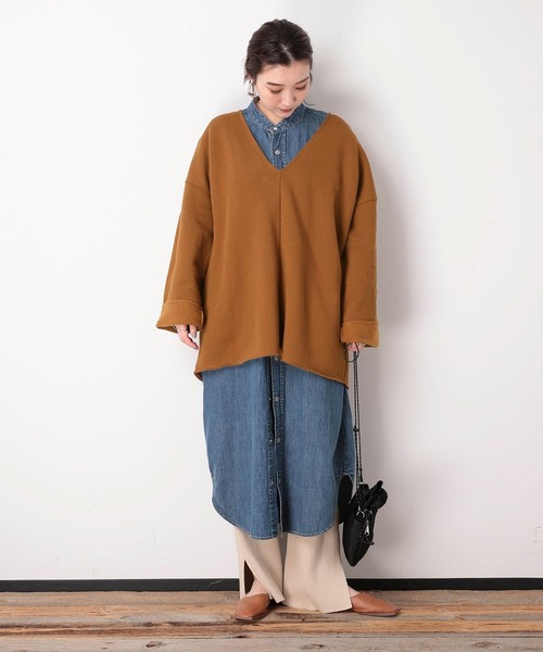【新品同様】ロングシーズン着れる！深Vスウェット 深Vで着やせ/ロングシーズン着れる】深Vスウェット | COLLAGE