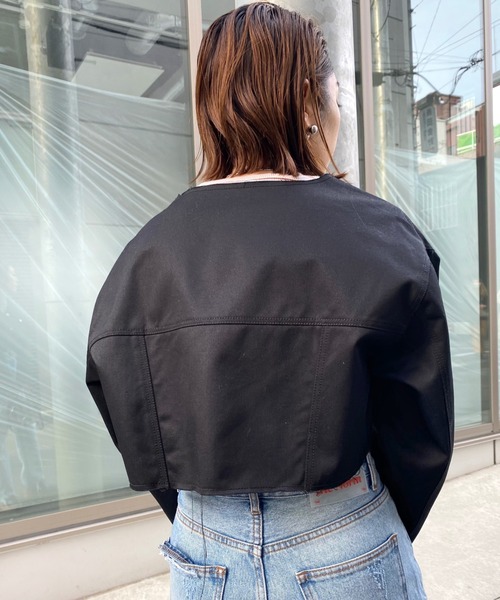 WHO'S WHO gallery(フーズフーギャラリー)の「T/Cツイルマイクロジャケット(ノーカラージャケット・レディース・オフホワイト/ブラック・FREE)」の18枚目の写真