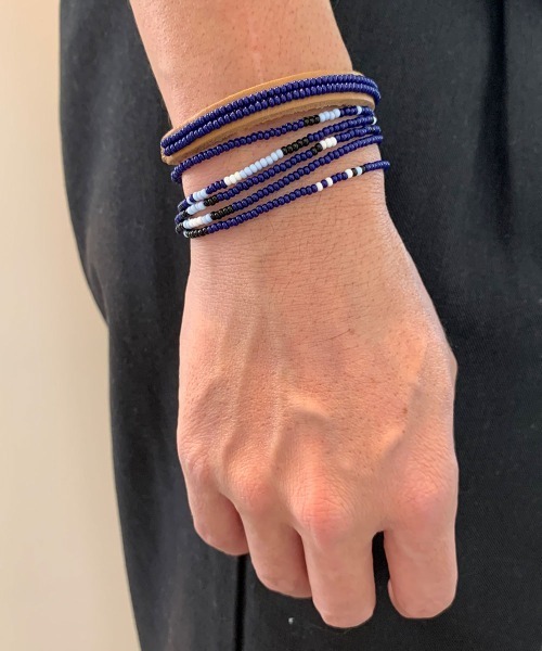 CHAN LUU（チャンルー）の「CHAN LUU x Ethical Fashion Initiative シードビーズ 5連ラップブレスレット AF-BRC-007（ブレスレット・レディース・ライトブルー/ワインレッド/ブラック/ネイビー・フリー）」の7枚目の写真
