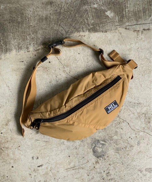 MEI(メイ)の「ST:MEI SUSTAINABLE BOTTOMLINE サスティナブル ボトムライン/ボディーウエストバック(ボディバッグ/ウエストポーチ・レディース・ブラック/オリーブドラブ/ライトブラウン/ブラウン/ネイビー・FREE)」の18枚目の写真