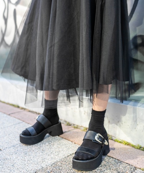 RASVOA(ラスボア)の「バックルベルト厚底サンダル(サンダル・レディース・ブラック・M/L)」の5枚目の写真