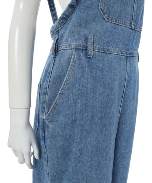 fifth（フィフス）の「フロントスリットデニムジャンパースカート（ワンピース・レディース・ブラック/ブルー・MEDIUM）」の4枚目の写真