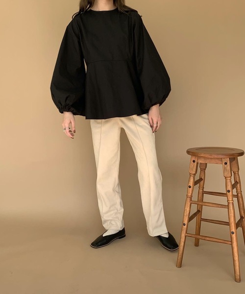 Amiur（エミレ）の「cotton hem wide blouse（シャツ/ブラウス・レディース・ブラック/ベージュ/アイボリー・FREE）」の16枚目の写真