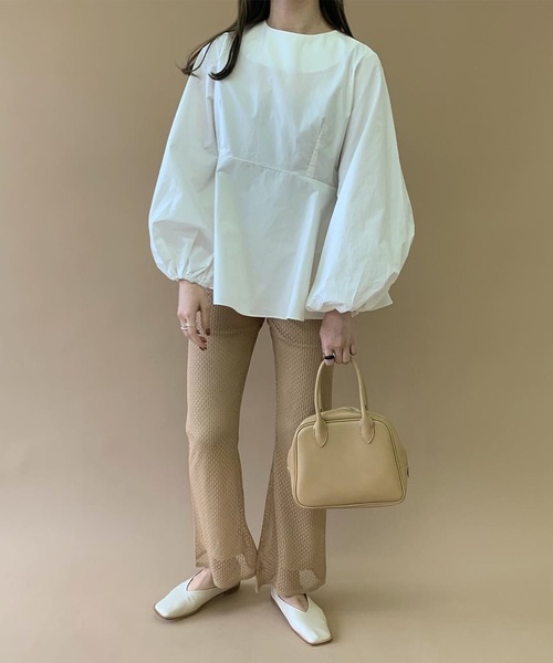 Amiur（エミレ）の「cotton hem wide blouse（シャツ/ブラウス・レディース・ブラック/ベージュ/アイボリー・FREE）」の5枚目の写真