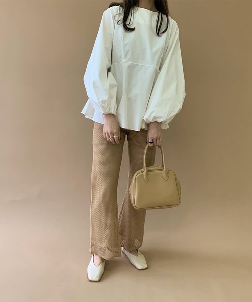 Amiur（エミレ）の「cotton hem wide blouse（シャツ/ブラウス・レディース・ブラック/ベージュ/アイボリー・FREE）」の15枚目の写真