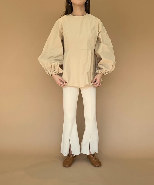 Amiur（エミレ）の「cotton hem wide blouse（シャツ/ブラウス・レディース・ブラック/ベージュ/アイボリー・FREE）」の14枚目の写真