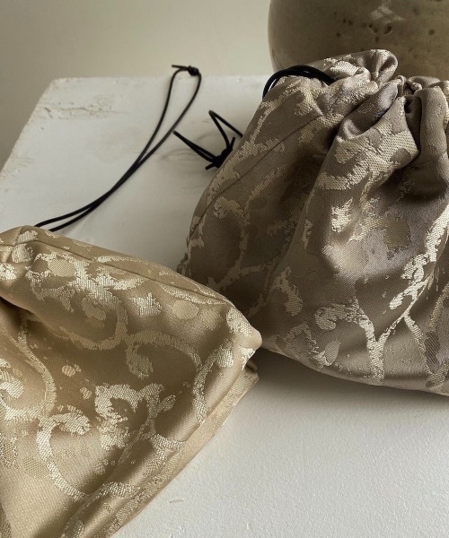 Amiur（エミレ）の「jacquard purse（ハンドバッグ・レディース・ベージュ/グレー・FREE）」の9枚目の写真