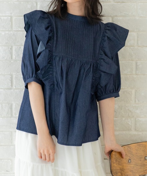 Mysa&Liina（ミーサリーナ）の「フェミニンピンタックフリルブラウス（シャツ/ブラウス・レディース・サックスブルー/インディゴブルー/ブルー・M）」の2枚目の写真