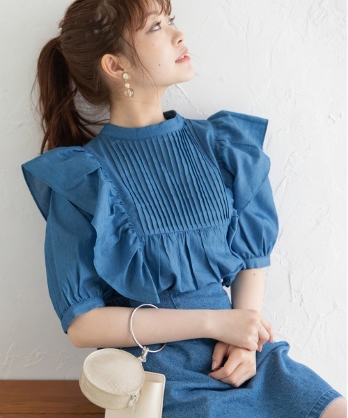 Mysa&Liina（ミーサリーナ）の「フェミニンピンタックフリルブラウス（シャツ/ブラウス・レディース・サックスブルー/インディゴブルー/ブルー・M）」の3枚目の写真