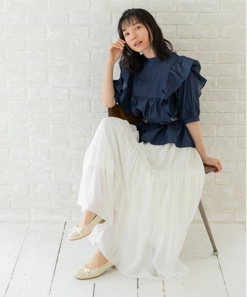 Mysa&Liina（ミーサリーナ）の「フェミニンピンタックフリルブラウス（シャツ/ブラウス・レディース・サックスブルー/インディゴブルー/ブルー・M）」の6枚目の写真