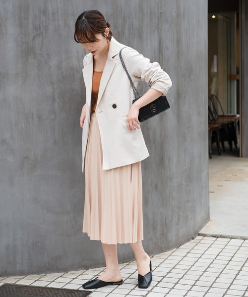 MAISON BREEZE（メゾンブリーズ）の「【MAISON BREEZE】プリーツスカート ウエストゴム（スカート・レディース・ブラック/ベージュ・FREE）」の4枚目の写真