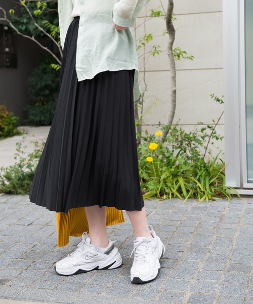 MAISON BREEZE（メゾンブリーズ）の「【MAISON BREEZE】プリーツスカート ウエストゴム（スカート・レディース・ブラック/ベージュ・FREE）」の7枚目の写真