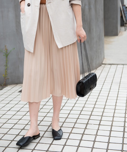 MAISON BREEZE（メゾンブリーズ）の「【MAISON BREEZE】プリーツスカート ウエストゴム（スカート・レディース・ブラック/ベージュ・FREE）」の6枚目の写真