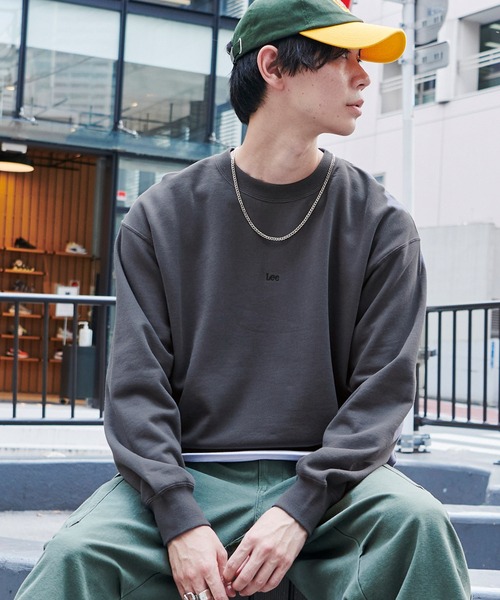Lee(リー)の「Lee/リー BIG MINI LOGO SWEAT ロゴ刺繍 オーバーサイズプルオーバースウェット(スウェット・メンズ・ブラック系その他/サックスブルー/ピンク系その他/グレー/ベージュ・XL/M/L)」の17枚目の写真