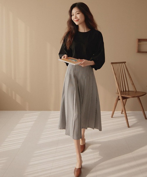 ABITOKYO(アビトーキョー)の「綿麻ボリュームスリーブブラウス(シャツ/ブラウス・レディース・ホワイト/ブラック/ベージュ・FREE)」の10枚目の写真