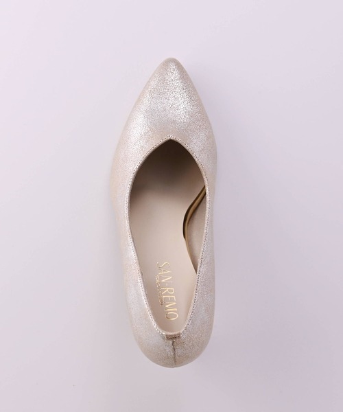 神戸シューズ（コウベシューズ）の「SAN-REMO 6.0㎝ヒールVカット深パンプス（パンプス・レディース・アイボリー/ブラック/シルバー/ブラック系その他・22/22.5/23/23.5/24.5/24）」の12枚目の写真