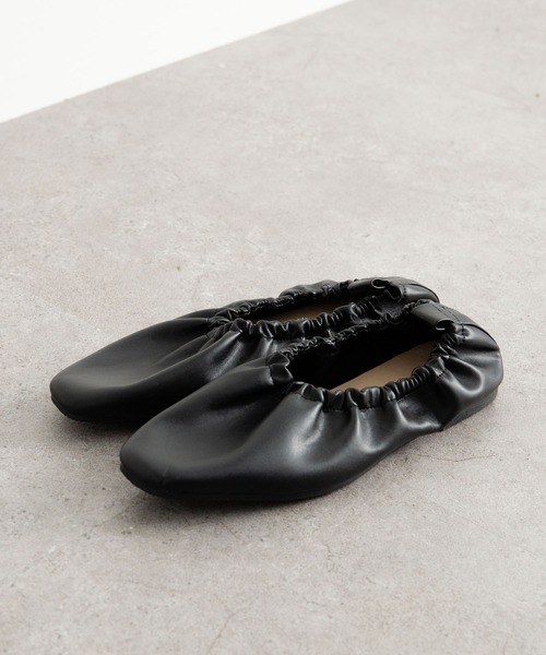 AMERICAN HOLIC(アメリカンホリック)の「ギャザーバレエシューズ(パンプス・レディース・ブラック/キャメル/ホワイト・L/M/S)」の3枚目の写真