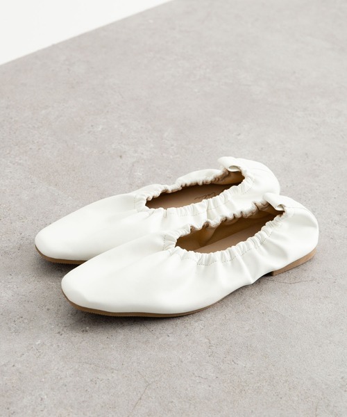 AMERICAN HOLIC(アメリカンホリック)の「ギャザーバレエシューズ(パンプス・レディース・ブラック/キャメル/ホワイト・L/M/S)」の7枚目の写真