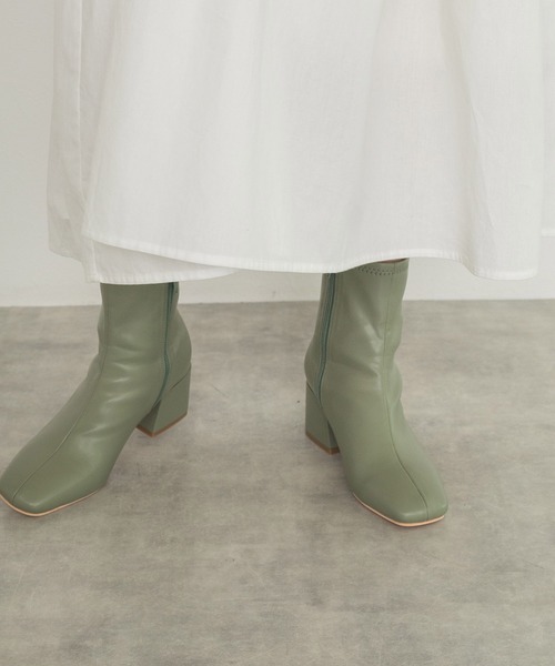 w closet（ダブルクローゼット）の「【新色追加】ストレッチブーツ（ブーツ・レディース・ブラック/キナリ/ベージュ/セージグリーン・L/M）」の4枚目の写真