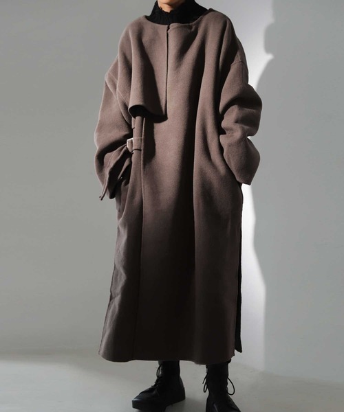 antiqua（アンティカ）の「気映え確実！極上素材手縫いノーカラーコート（チェスターコート・レディース・ブラック/ベージュ/カーキ/モスグリーン/モカ・FREE）」の3枚目の写真