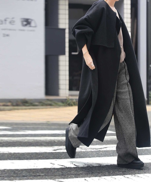 antiqua（アンティカ）の「気映え確実！極上素材手縫いノーカラーコート（チェスターコート・レディース・ブラック/ベージュ/カーキ/モスグリーン/モカ・FREE）」の9枚目の写真