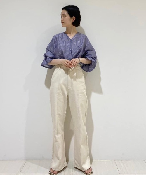 Kastane（カスタネ）の「フレアデニムスラックスパンツ（デニムパンツ・レディース・ピンク/アイボリー・1/2）」の18枚目の写真