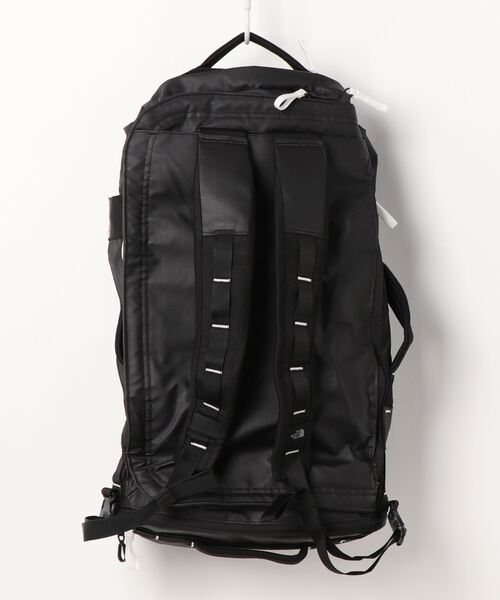 THE NORTH FACE(ザノースフェイス)の「ベースキャンプボイジャーダッフルドラムバッグ BASE CAMP VOYAGER DUFFEL 32L(バックパック/リュック・メンズ・ブラック/ブラック系その他・F)」の6枚目の写真