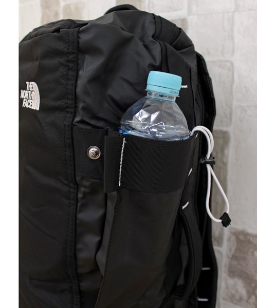 THE NORTH FACE(ザノースフェイス)の「ベースキャンプボイジャーダッフルドラムバッグ BASE CAMP VOYAGER DUFFEL 32L(バックパック/リュック・メンズ・ブラック/ブラック系その他・F)」の18枚目の写真