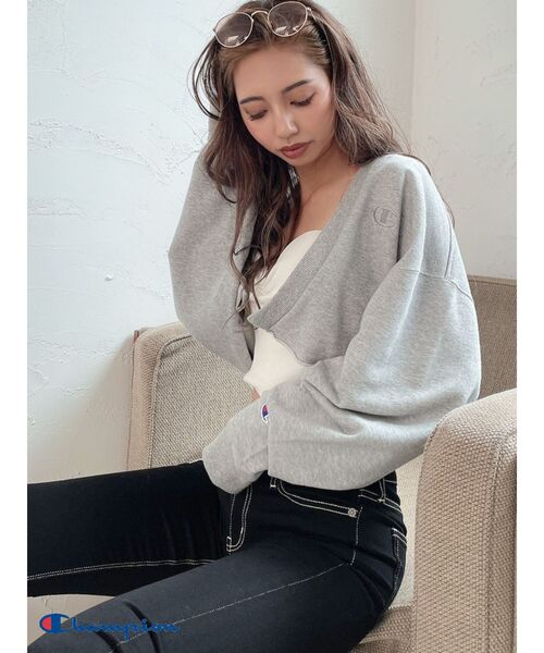 Champion(チャンピオン)の「Championスウェットカーディガン(カーディガン/ボレロ・レディース・ブラウン/グレー/オフホワイト・FREE)」の8枚目の写真